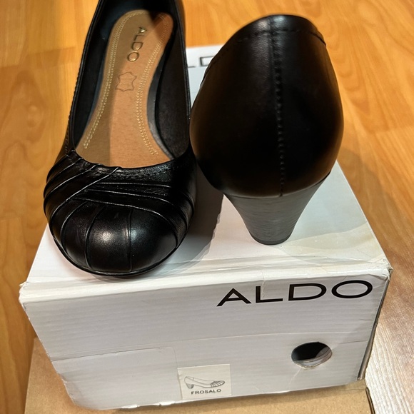 New in Box - Aldo Frosalo Pumps in Black (US 7) - Mid Heel 2.5" - Picture 3 of 6